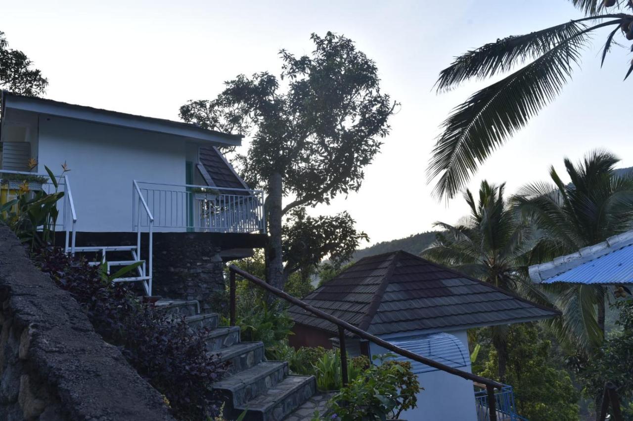 Ling & Louie'S Mountain Villa Mayong Exterior foto